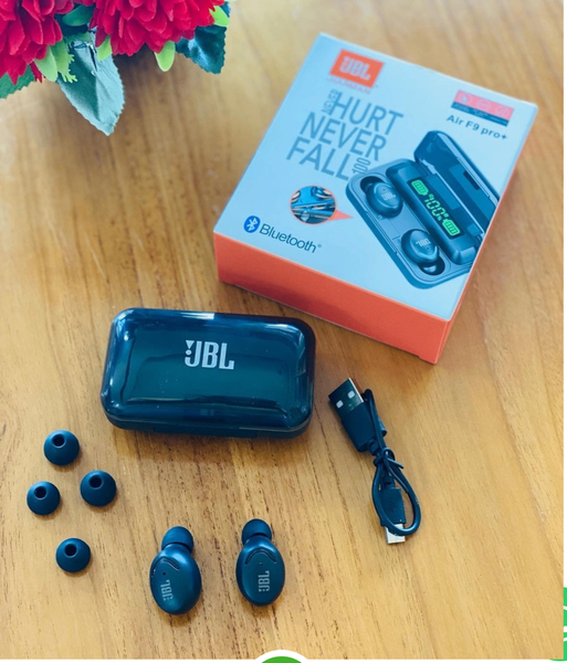JBL pods