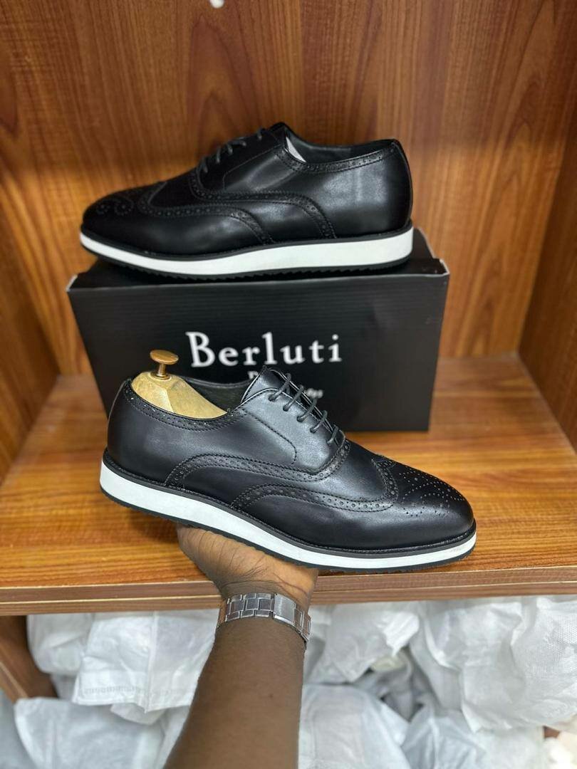 Baskets  Berluti élégantes