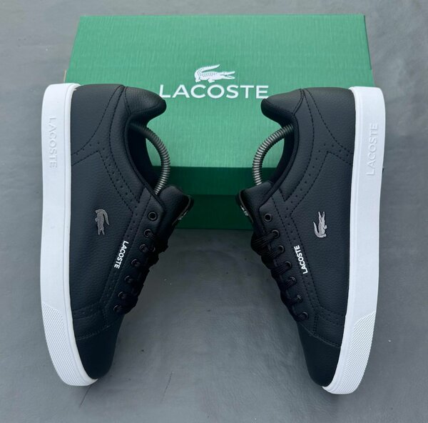 Chaussures Lacoste noires pour homme