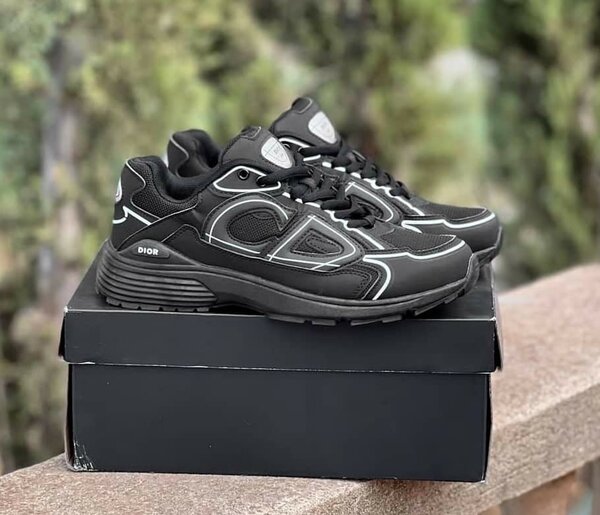 Dior B30