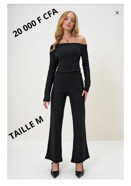 Combinaison élégante noire