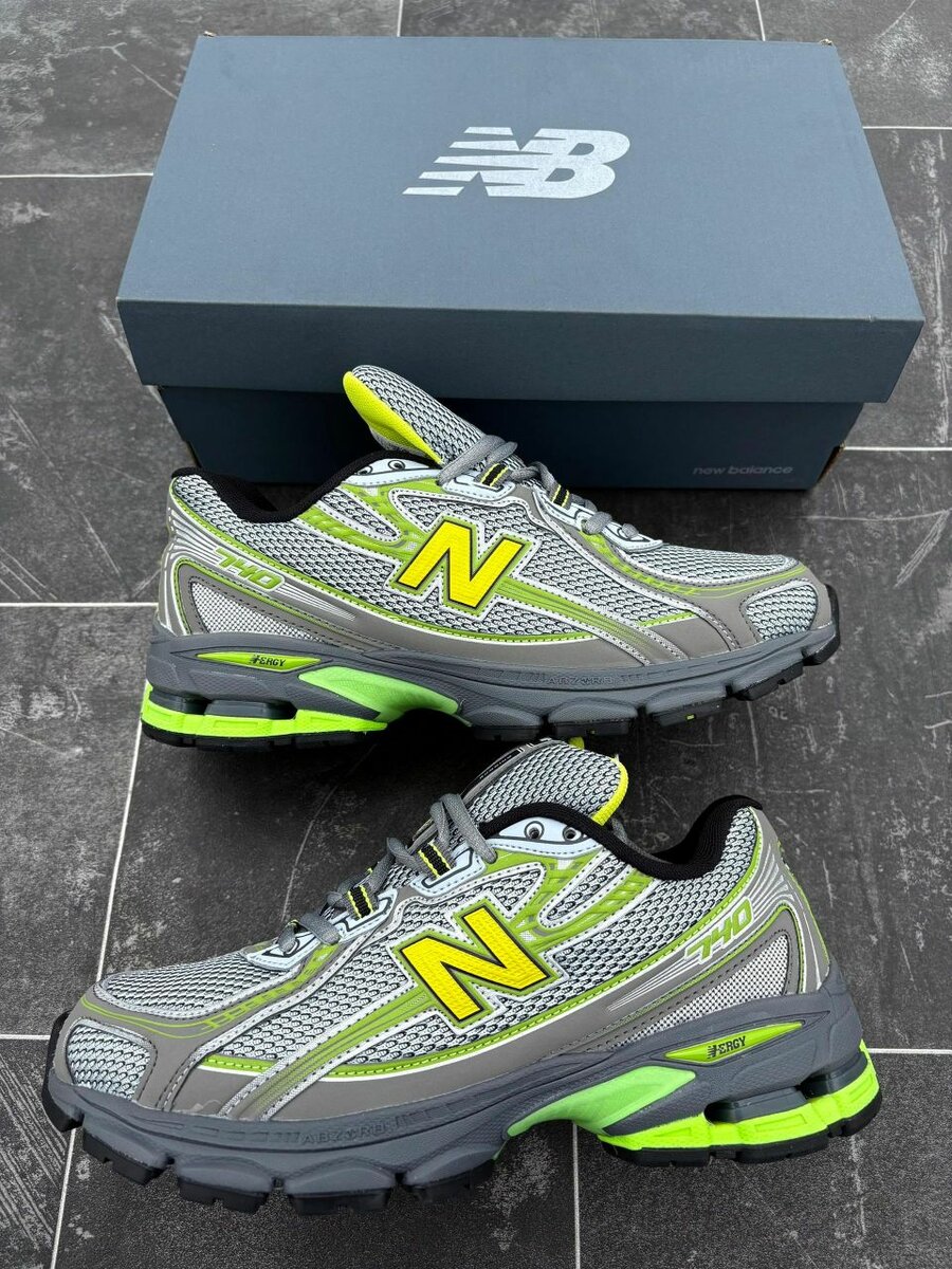 Baskets New Balance 740 Hommes