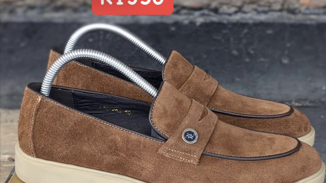 Top suede loafers