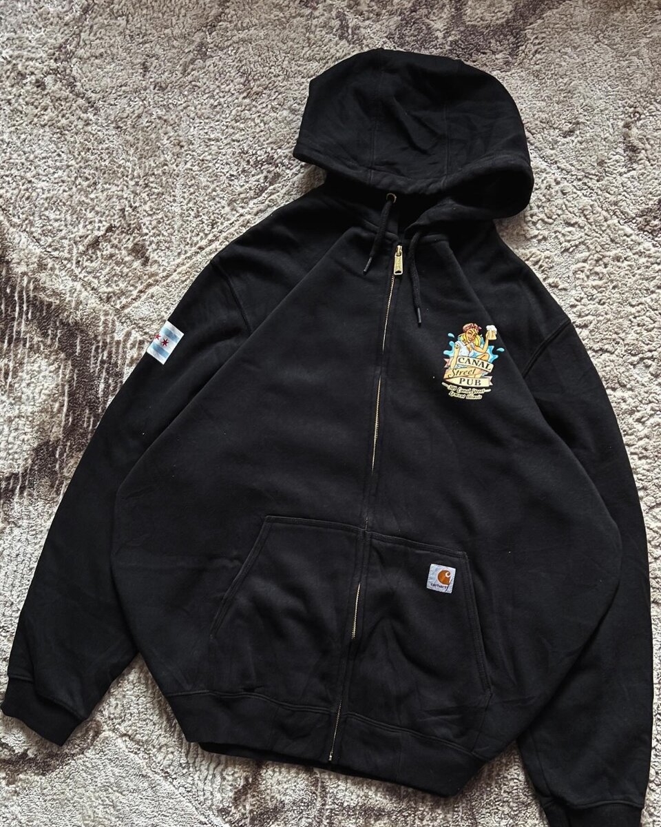 Hoodies and sweat shirts