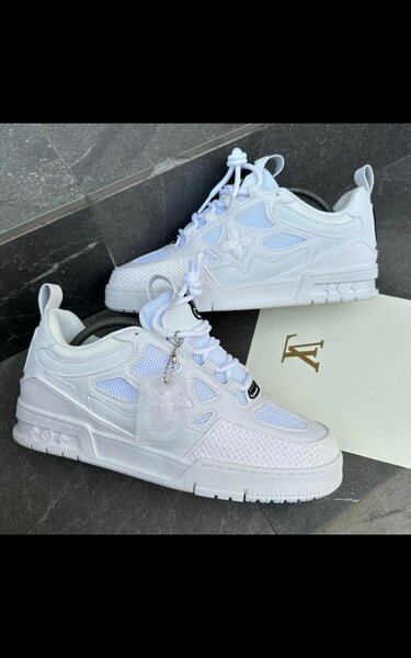 Chaussures LOUIS -VUITTON