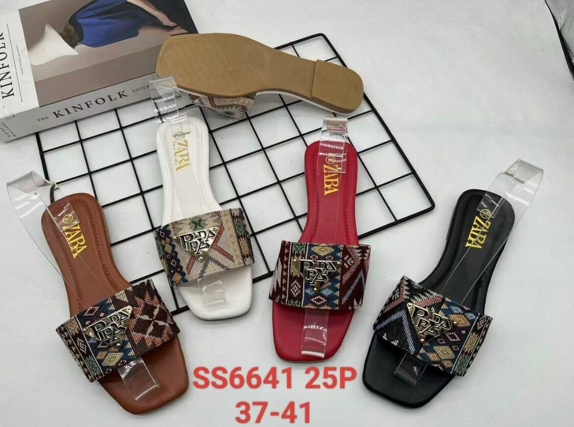 Tongs en cuir tissé élégantes