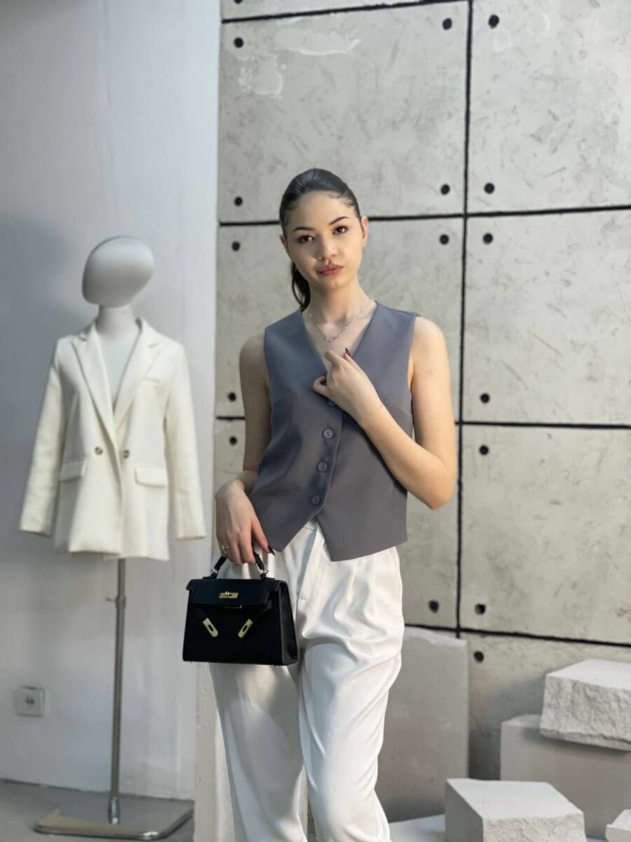 Классические стильные жилеты