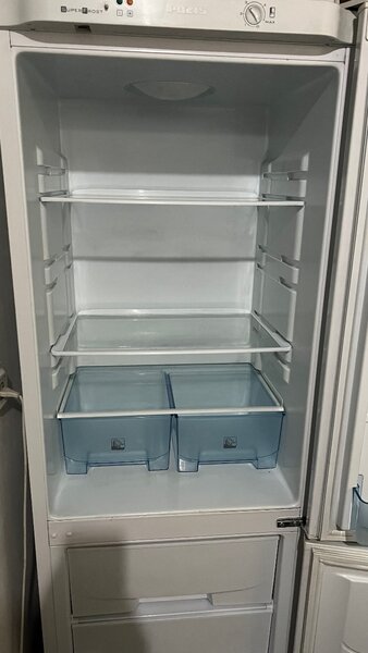 Холодильник Pozis в б/у в идеальном состоянии .