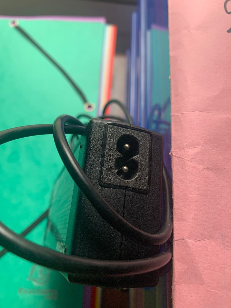 Chargeur Toshiba 19V 3.42A