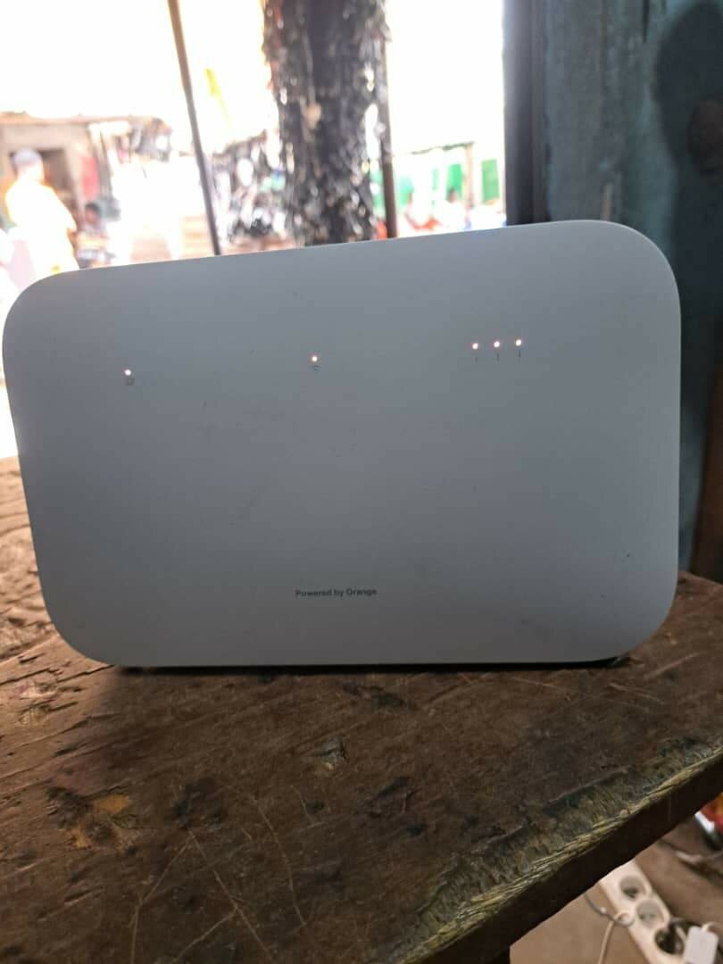 FLYBOX 5G ORANGE HUAWEI