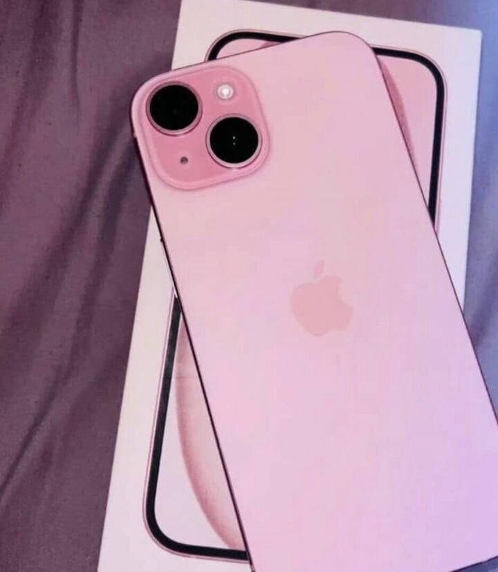 iPhone 15 Apple rose