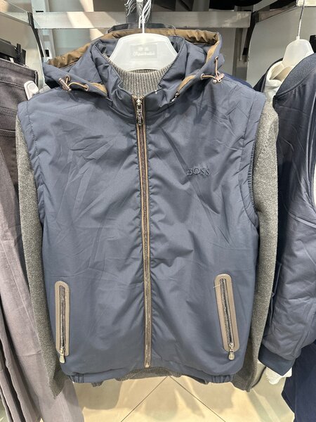 Безрукавка