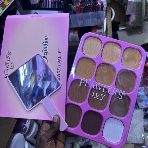 Palette maquillage Flawless IVY