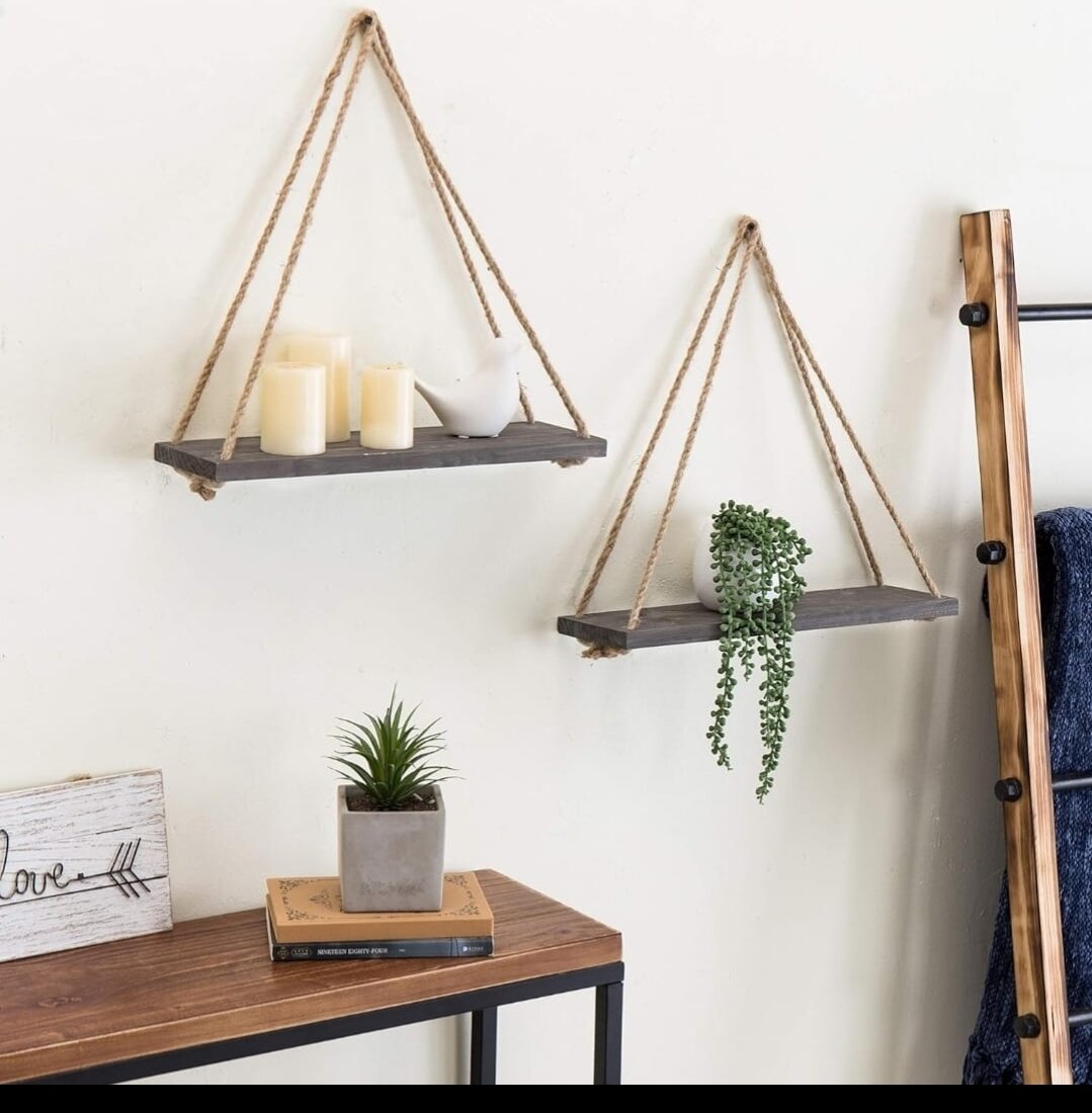 Wall hanging shelf
