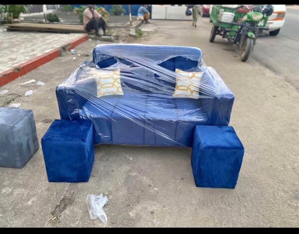 Canapé 2 Places avec Poufs