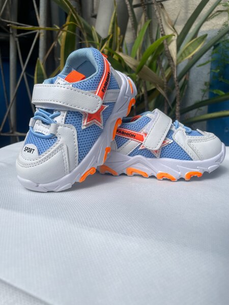 Baskets enfant confortables