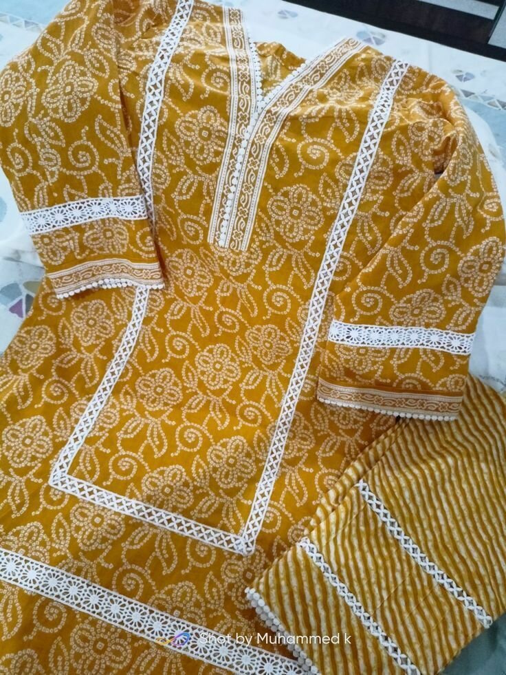 Lawn 3 peace suit