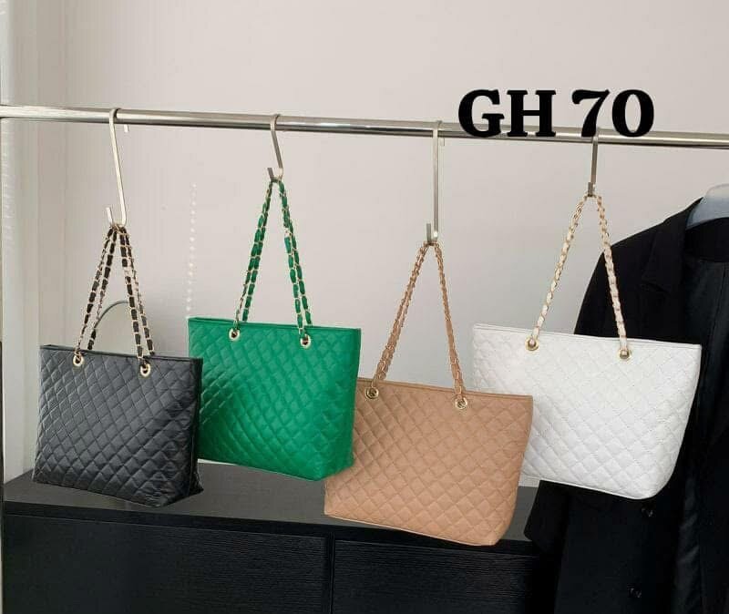 Ladies handheld bags