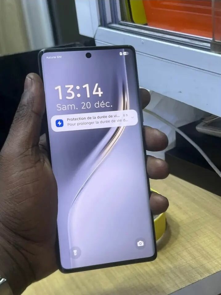 Tecno Camon 40 Pro 256GB