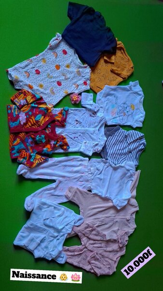 Lot de Bodies Bébé Naissance