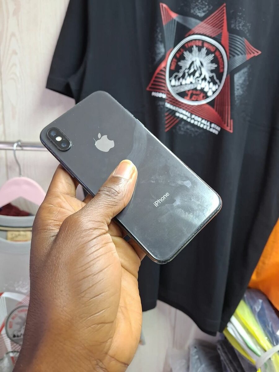 iPhone X 64GB Reconditionné