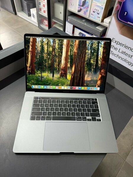 2019 MacBook Pro 1TB