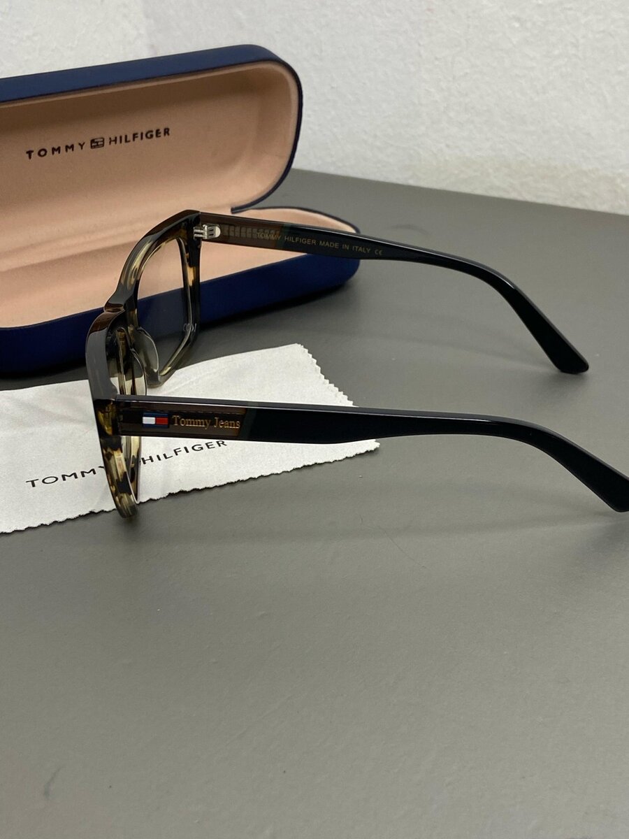Square Acetate Tommy Hilfiger Optical Frame For Men