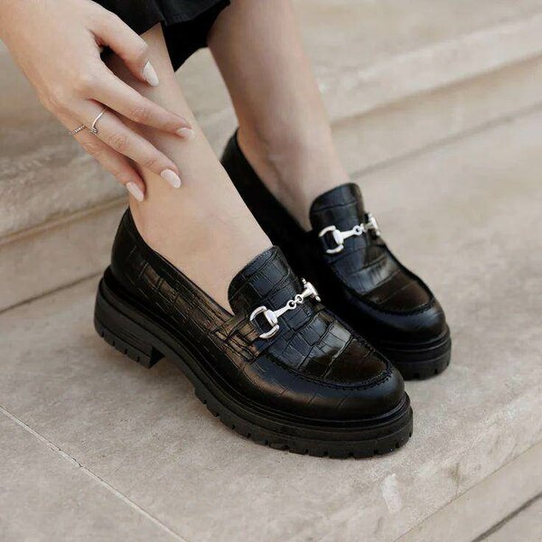 Mocassins élégants en cuir