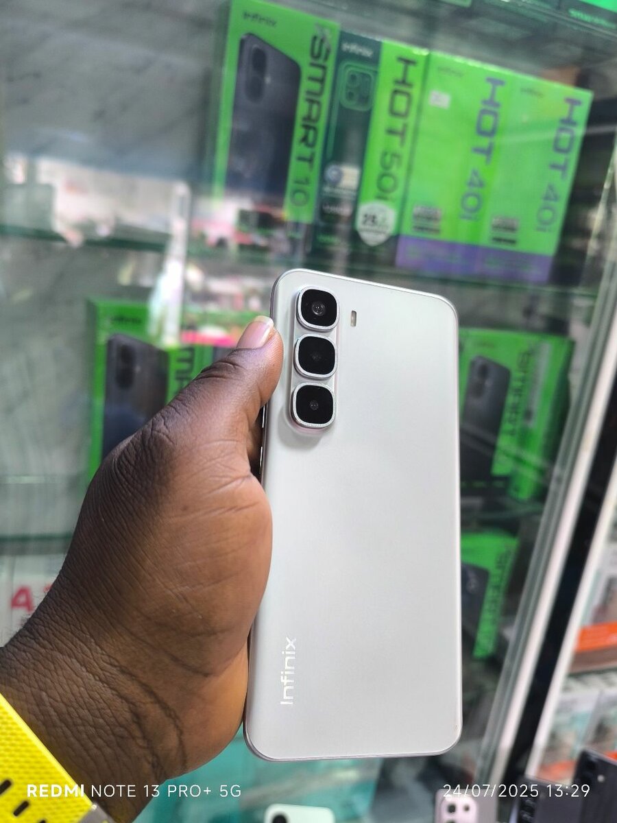 Infinix HOT 60 Pro+ 128GB