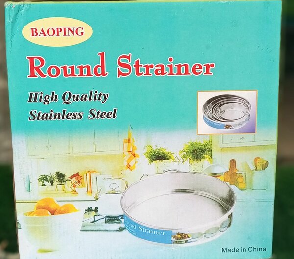 Round stainless steel strainer