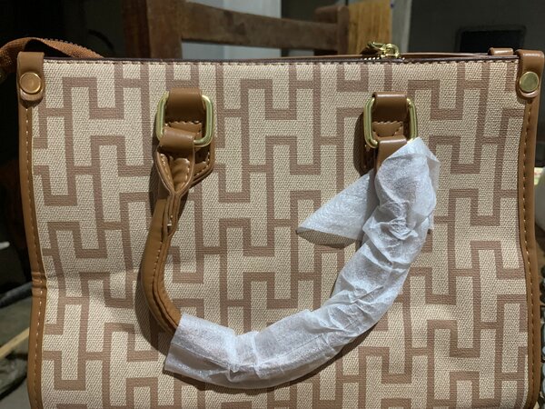 Sacs à main fin de séri dames