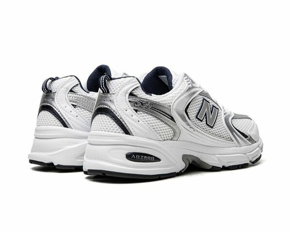 New Balance 530