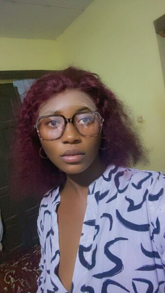 Perruque Jerry curly taille 16