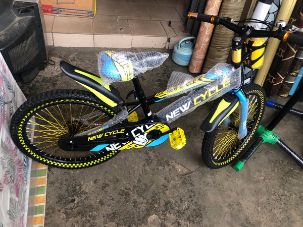 Vélo pour enfant New Cycle