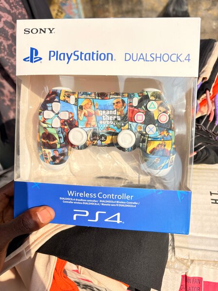 Manette PS4 DualShock 4 GTA