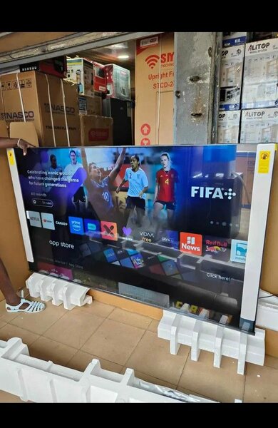 Télévision LED 65'' UHD 4K
