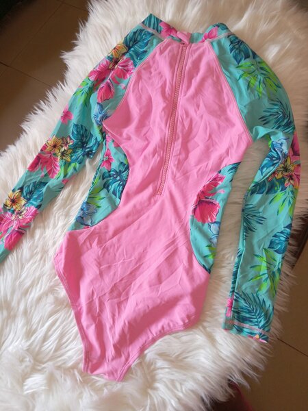 Women's two-piece swimsuit