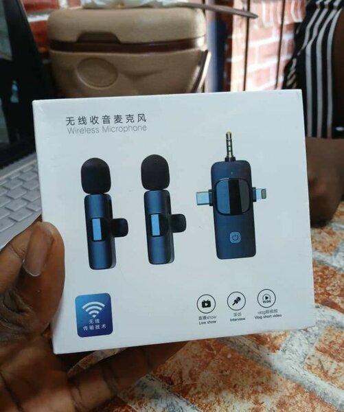 Microphone sans fil double