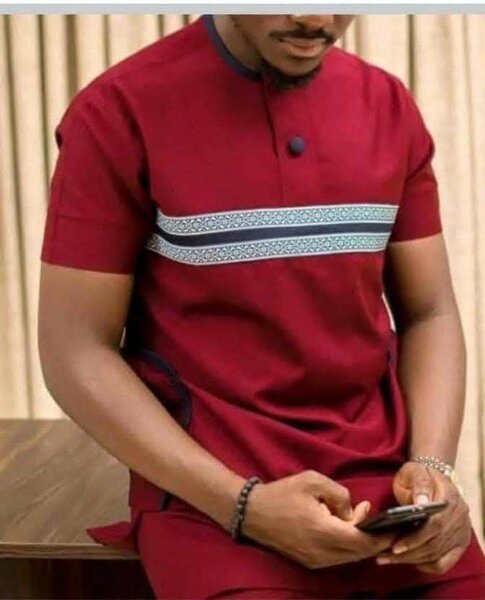 Tunique africaine élégante