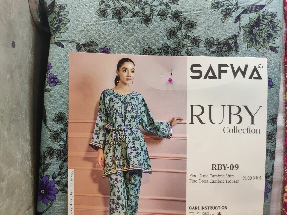 Safwa ruby 2 pice