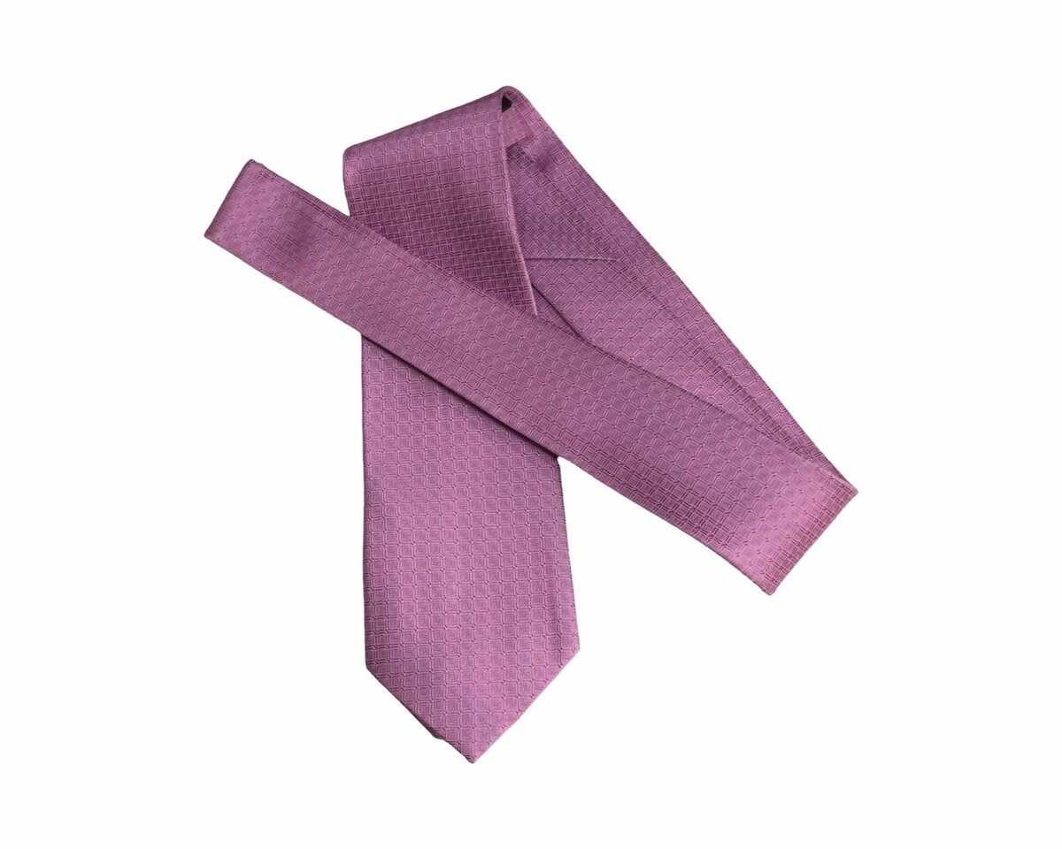 Lot de 5 cravates à 17.500f