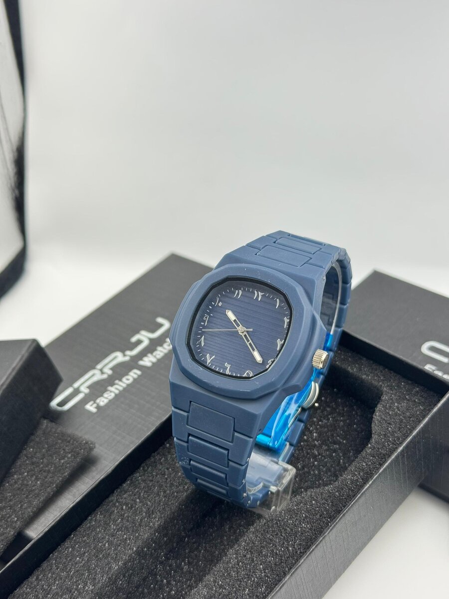 Montre élégante pour homme