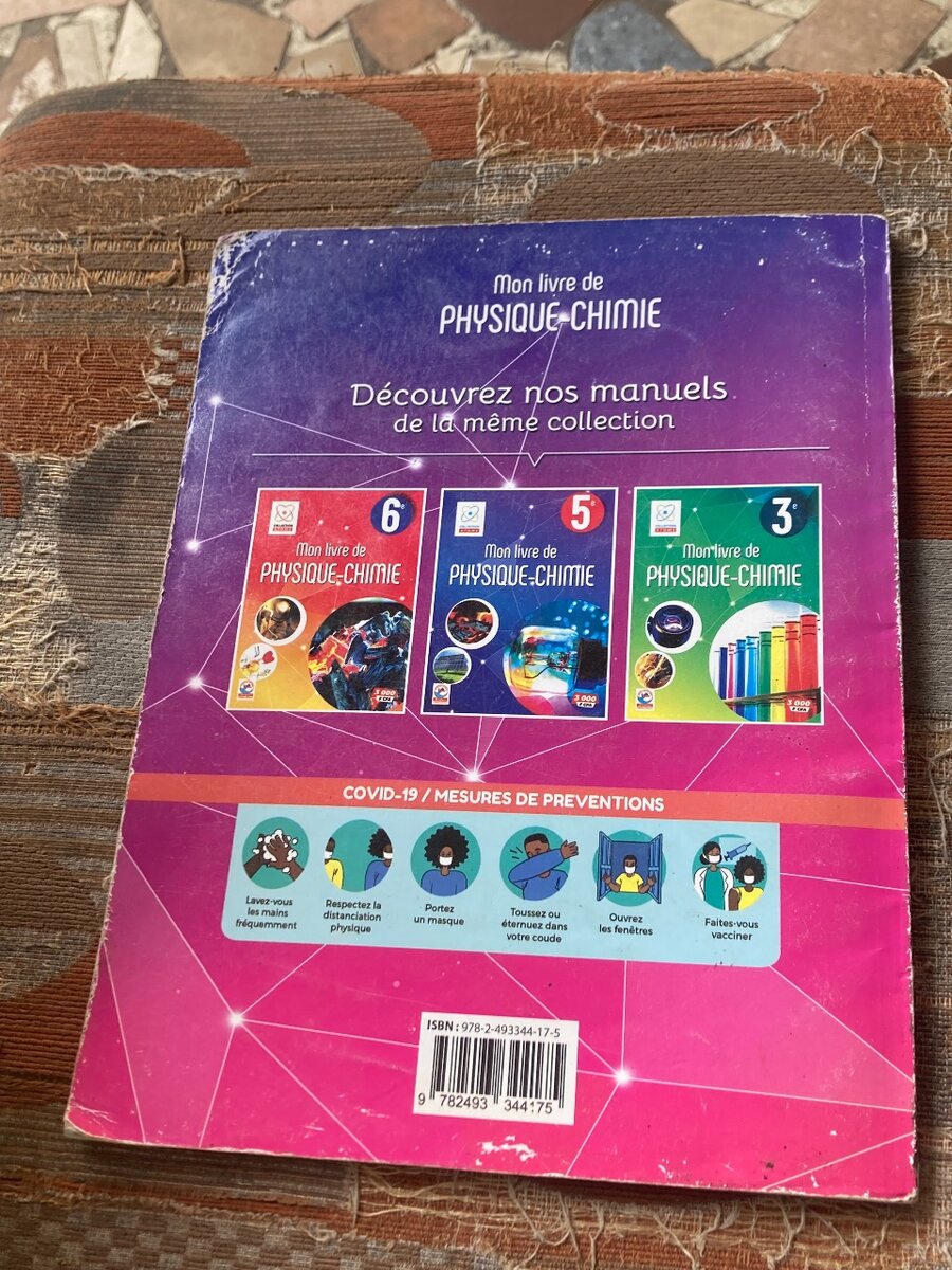 Livre Physique-Chimie 4e
