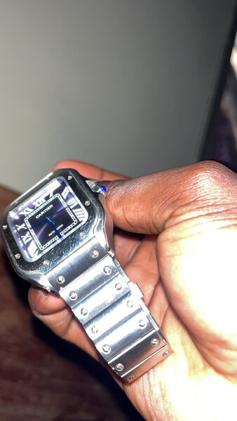 Montre acier Cartier élégante