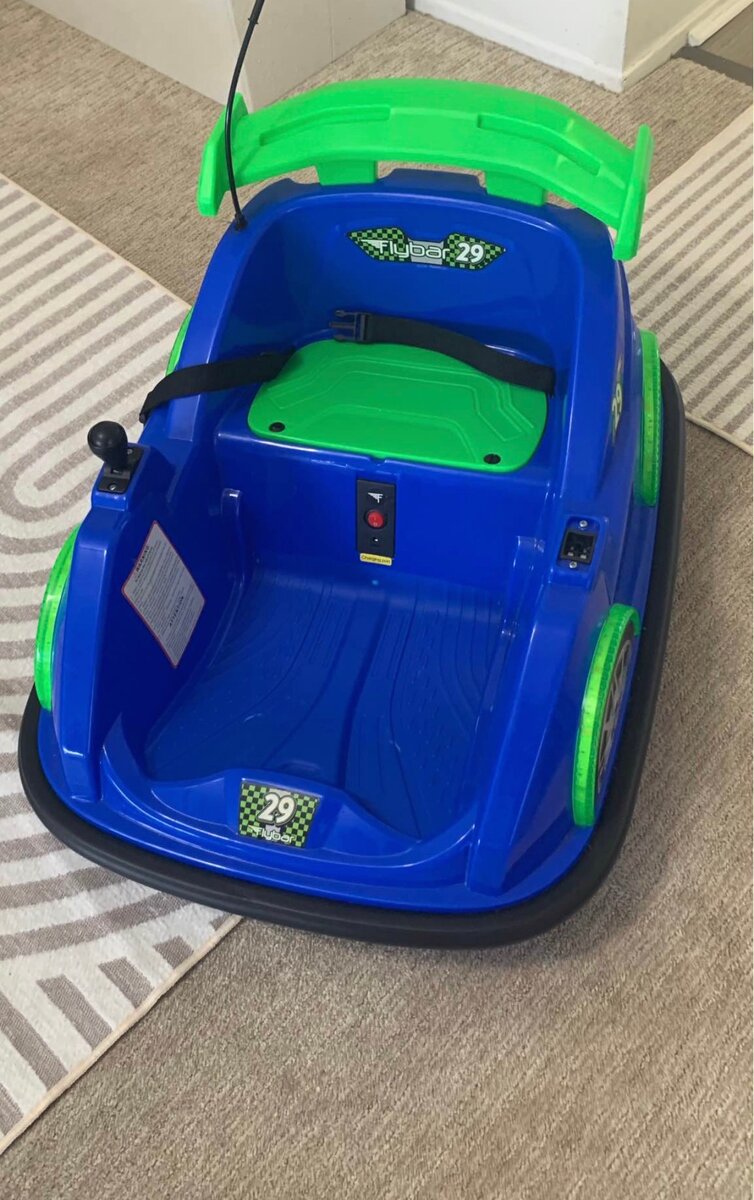 Voiture électrique enfant bleu-vert