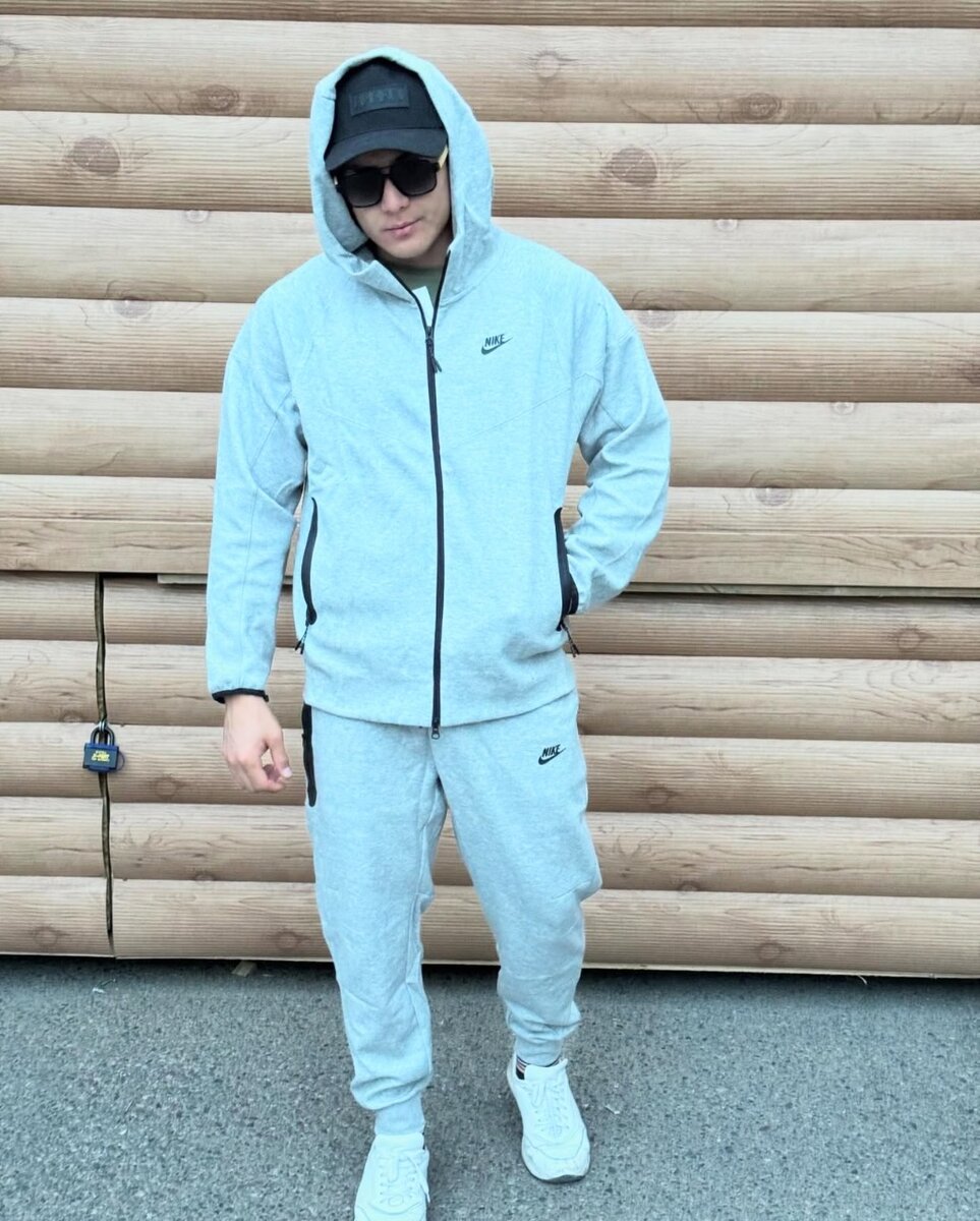Nike tech fleece