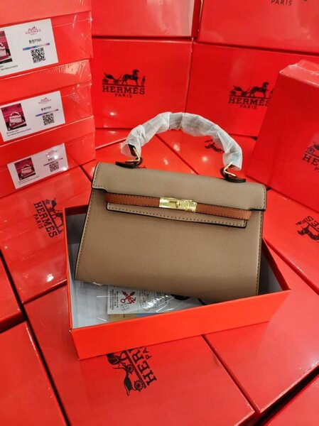 Sac à main élégant femme