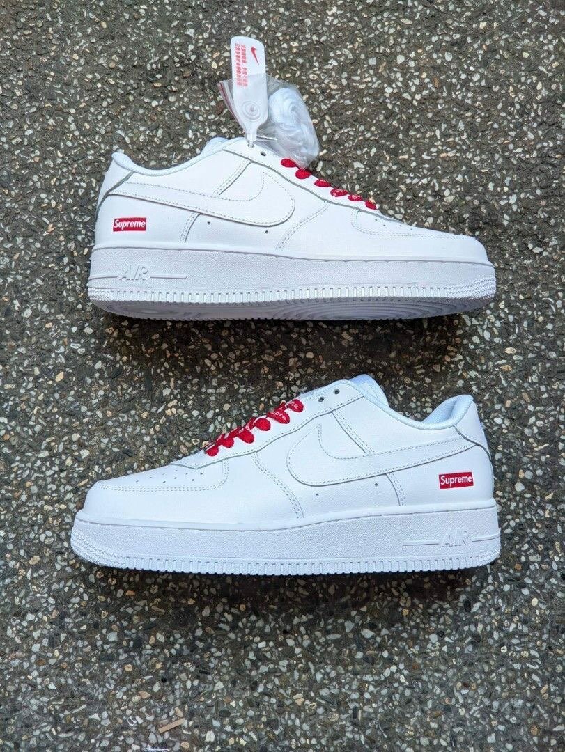 NIKE AIRFORCE SUPREME