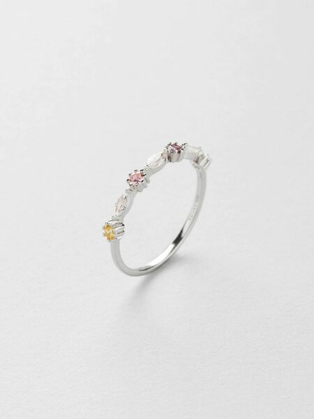 Ladies ring