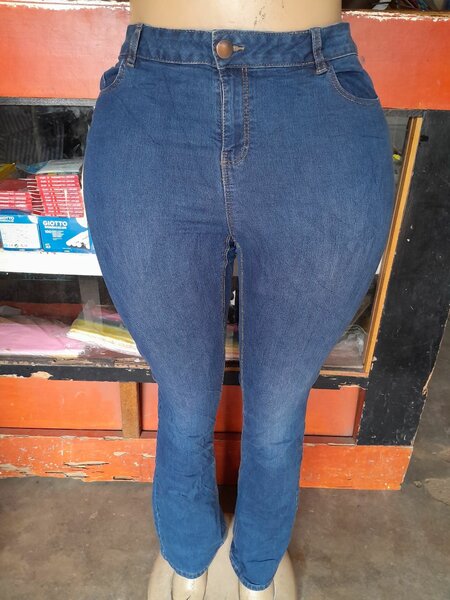 Chic pantalon jeans stretch gros bas